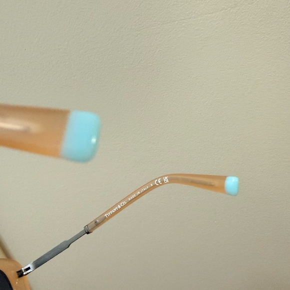 *Brand New* Tiffany & Co. - Sunglasses - Picture 9 of 11